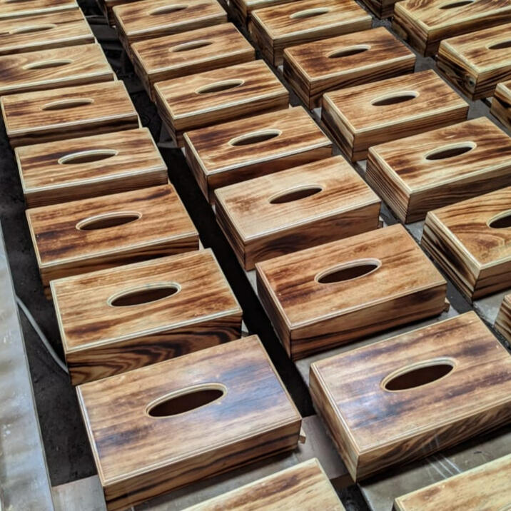 Tempat Tisu Kayu Bakaran